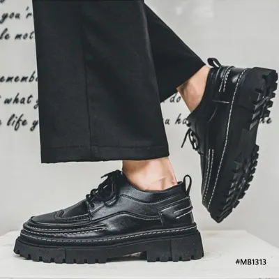 Razor Frost Martin Boots